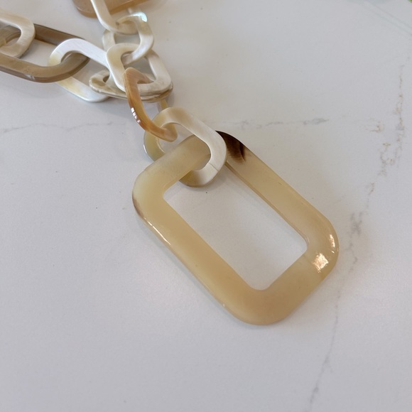 Jewelry - Picture 2 of 3